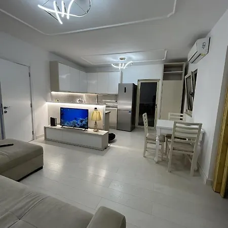Apartamento Center, Selvia White