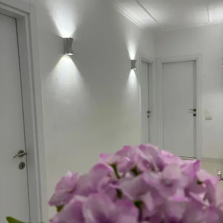 Center, Selvia White Apartamento Tirana
