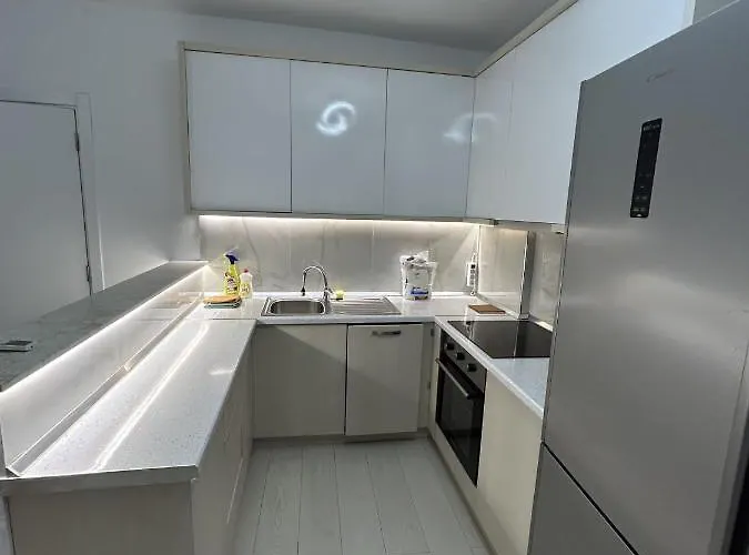 Center, Selvia White Appartamento